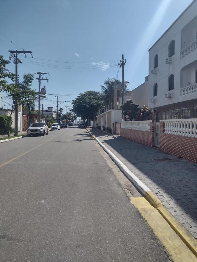 Apartamento Beira Mar - Enseada - Guaruja - 150 Metros Da Praia Dış mekan fotoğraf