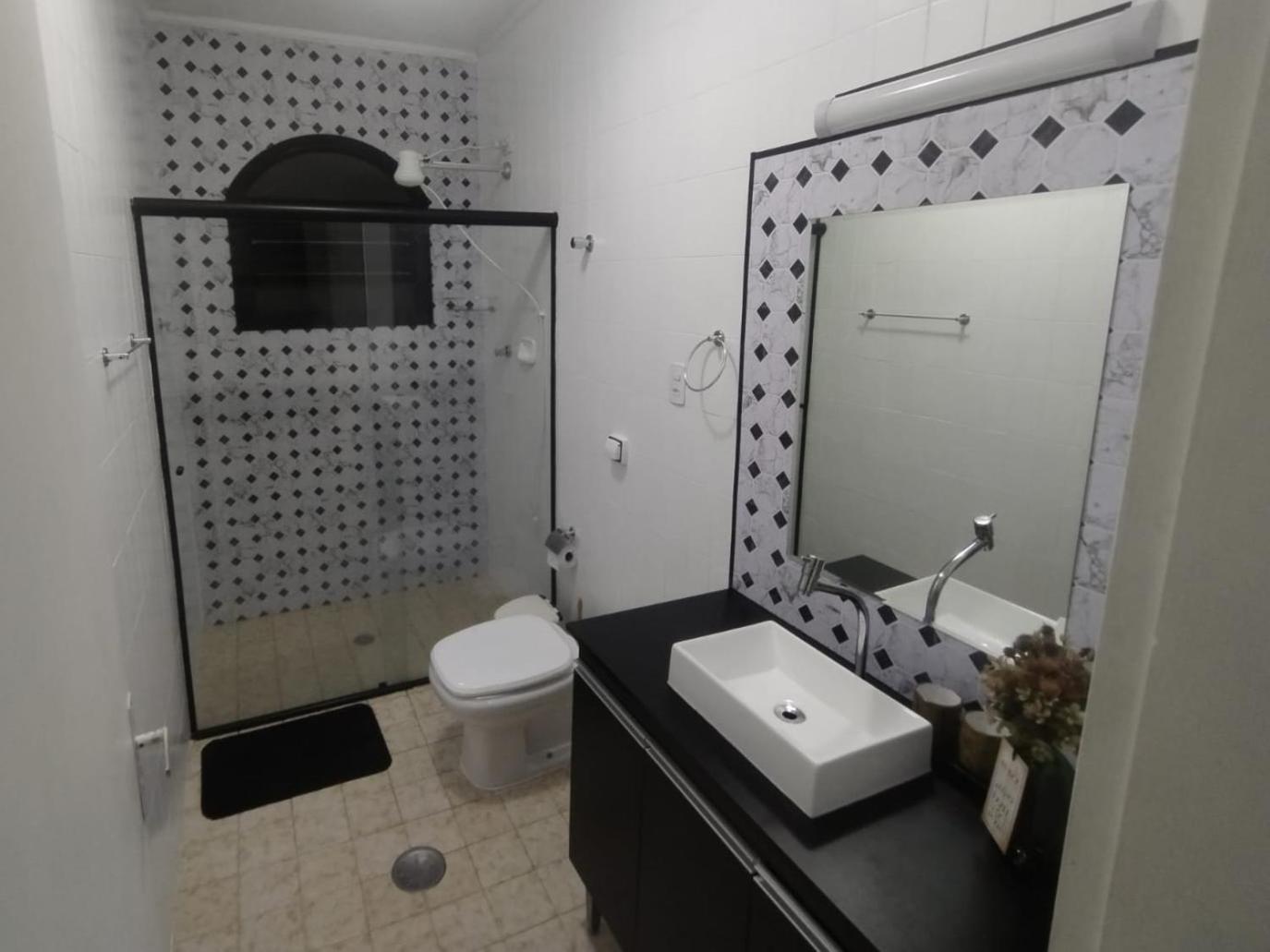 Apartamento Beira Mar - Enseada - Guaruja - 150 Metros Da Praia Dış mekan fotoğraf